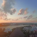 Sea-Front Villa, Isla Mujeres! Stunning Sea Views!