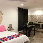 Sol De Mexico Apartments