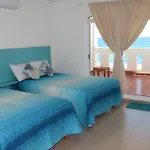 Casa Cural Y Galeria Isla Mujeres
