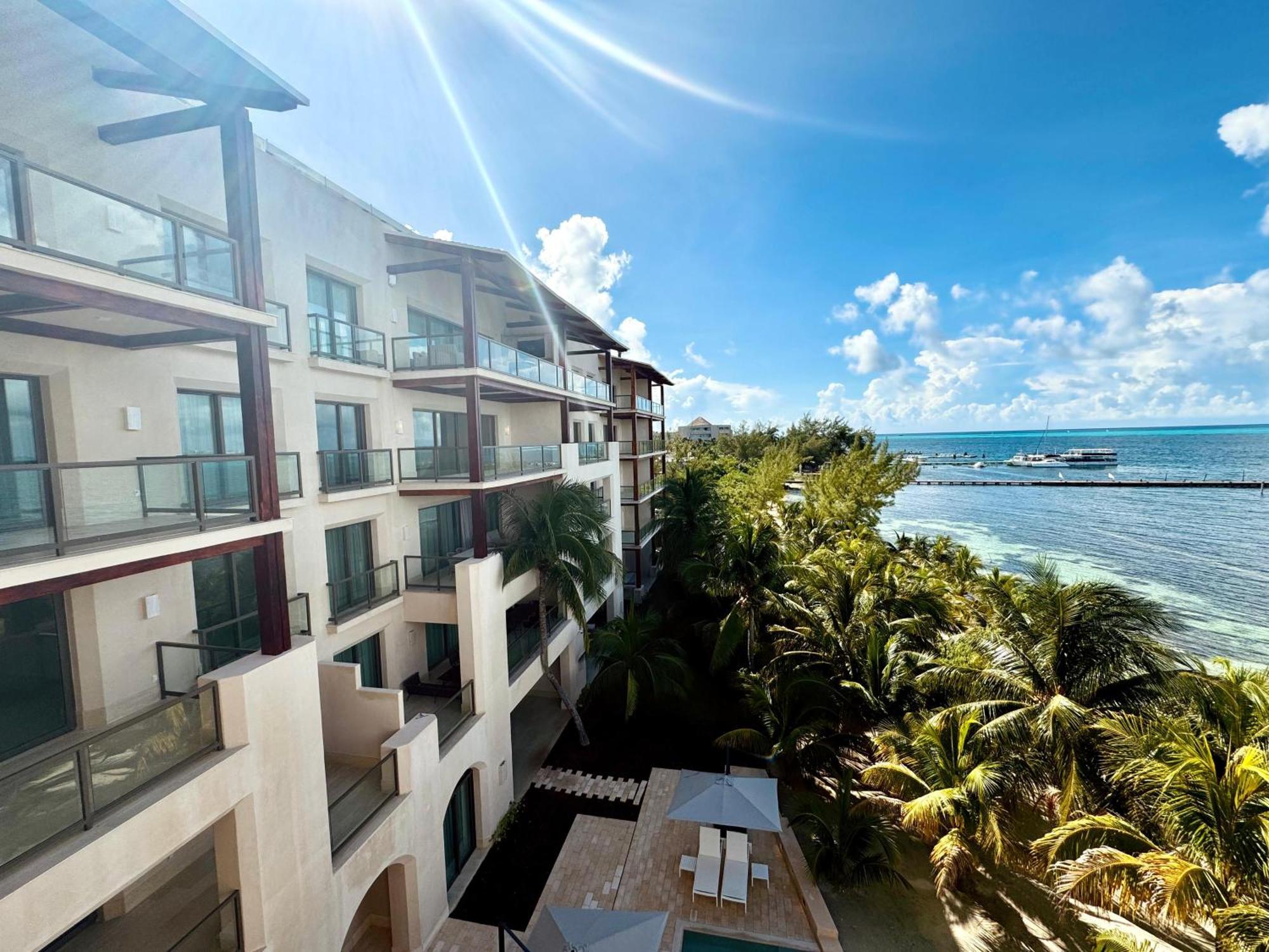 Artila Condos, Apartment