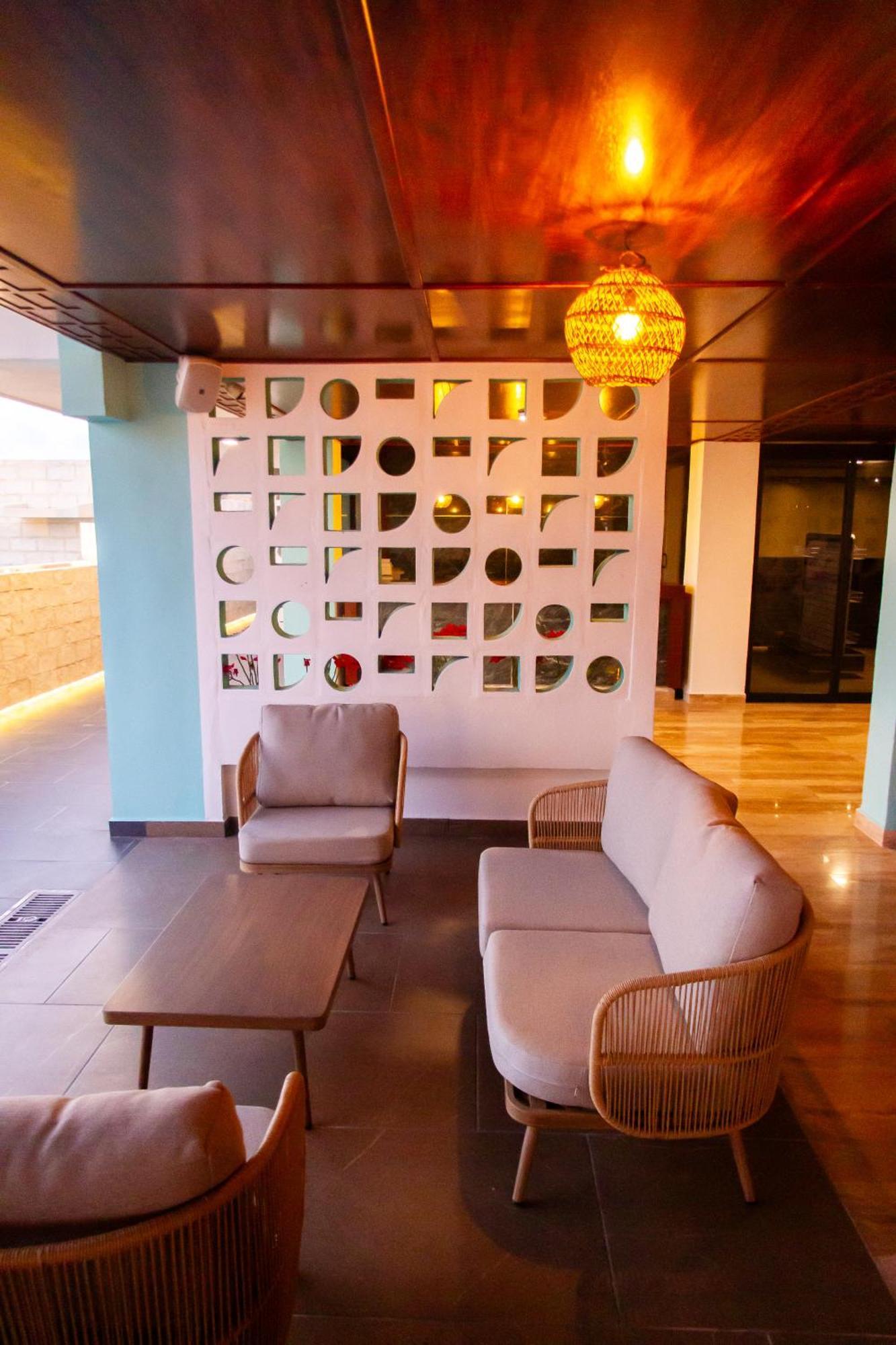Hotel The Mint 5*