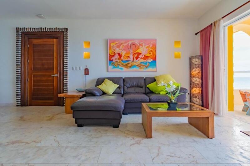 Sea-front Villa, Isla Mujeres! Stunning Sea Views! *