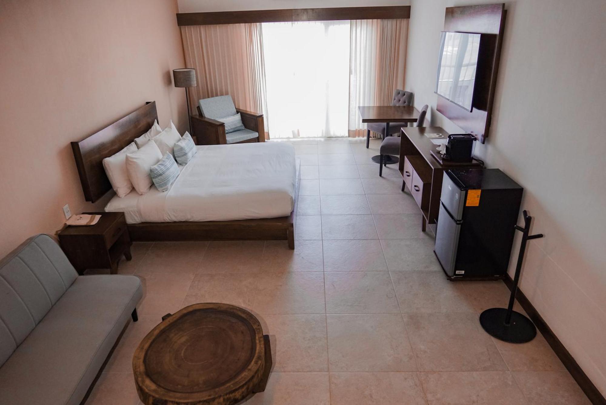 The Mint 5*