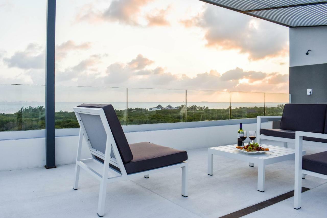 Apartahotel Punta Mundaca Suites *