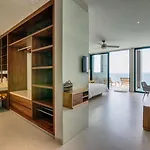 Luxury Oceanfront Villa In Isla Mujeres