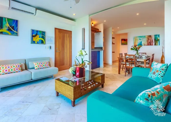 Deep Blue Condos - 102
