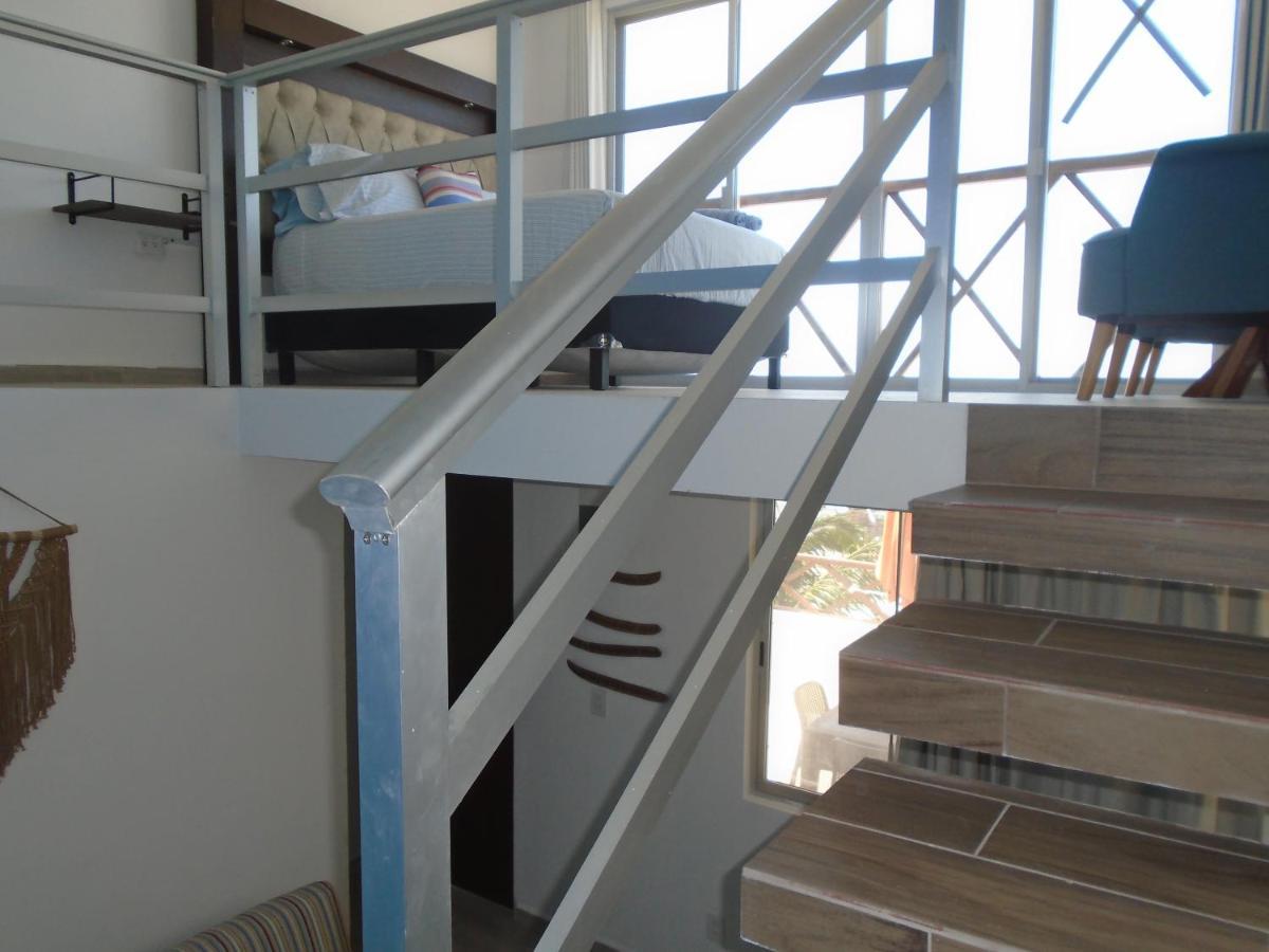 Casa Linda Isla Loft- Ocean View- Shared Pool *