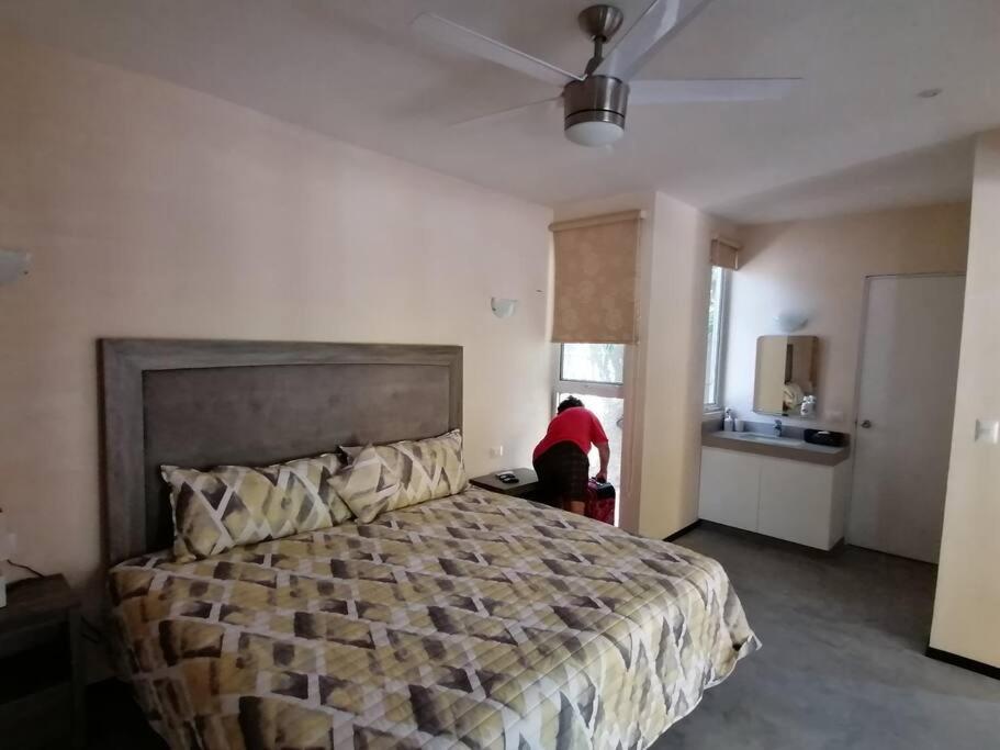 Marysol Beachfront Next To Nomads D2 Apartment Isla Mujeres