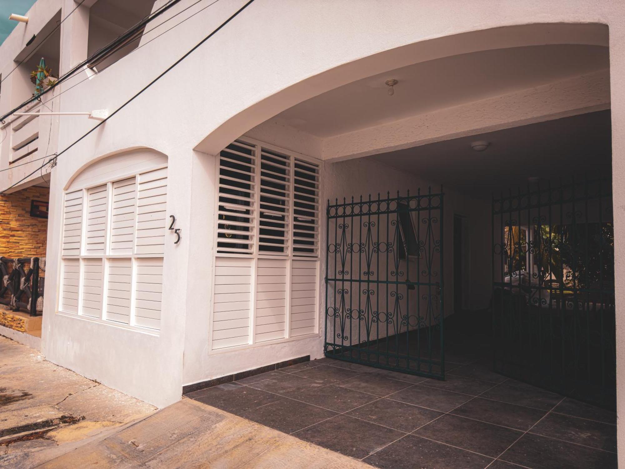 Casa Milo Ilha das Mulheres