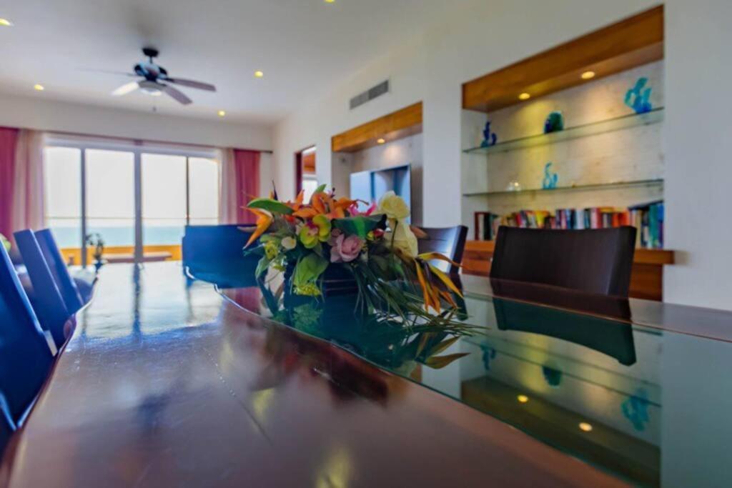 Apartamento Sea-front Villa, Isla Mujeres! Stunning Sea Views! Ilha das Mulheres