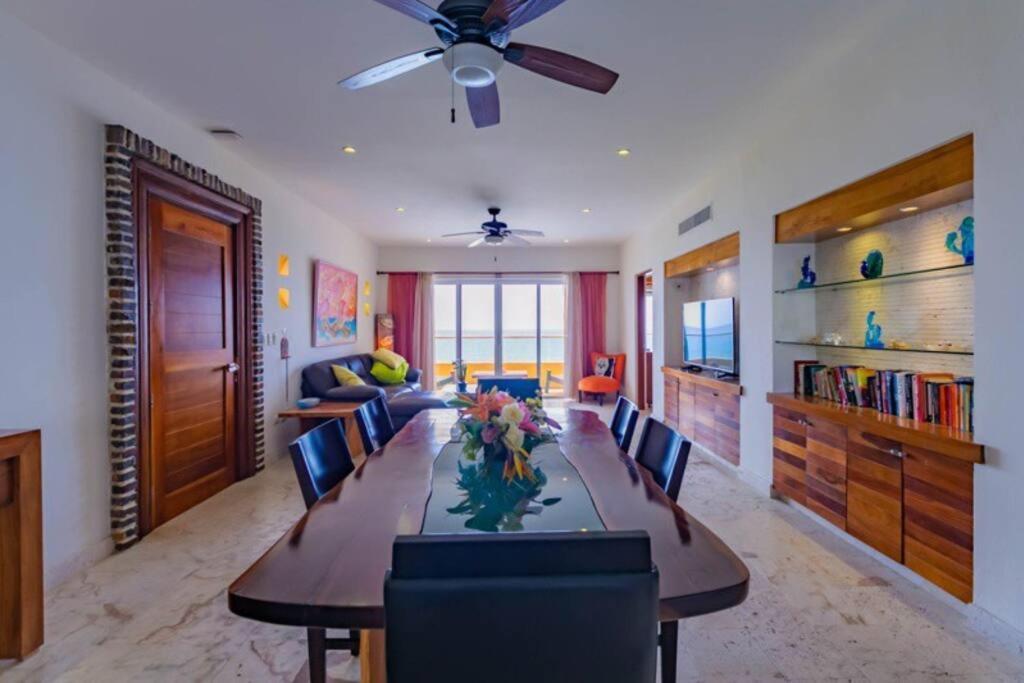 Apartamento Sea-front Villa, Isla Mujeres! Stunning Sea Views! *