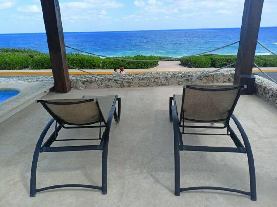 Sea-front Villa, Isla Mujeres! Stunning Sea Views! *