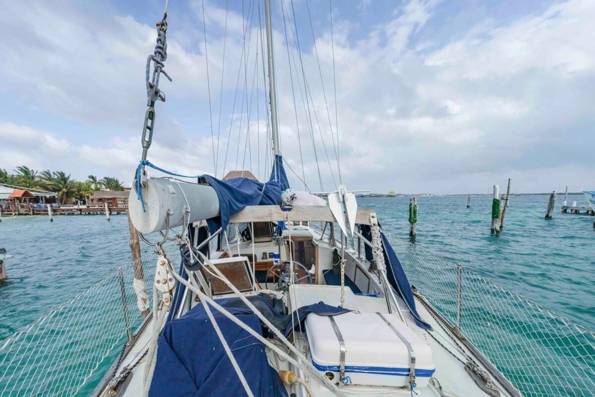 An Island Of Your Own - Your Private Sailboat, The Gemini Botel