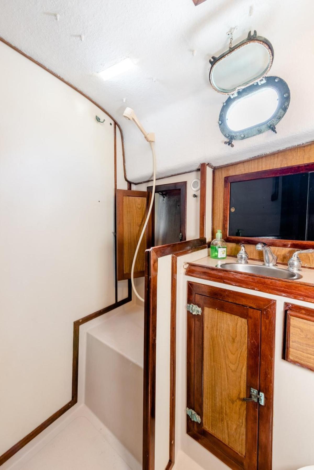 An Island Of Your Own - Your Private Sailboat, The Gemini Botel Isla Mujeres