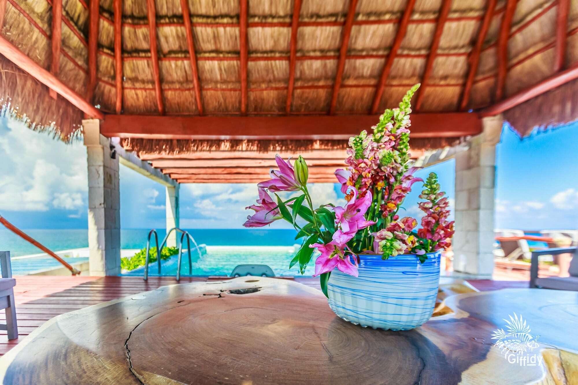 Deep Blue - 102 Holiday home