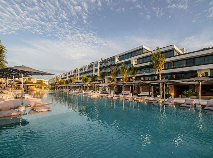 Estudio Playa Mujeres 5*