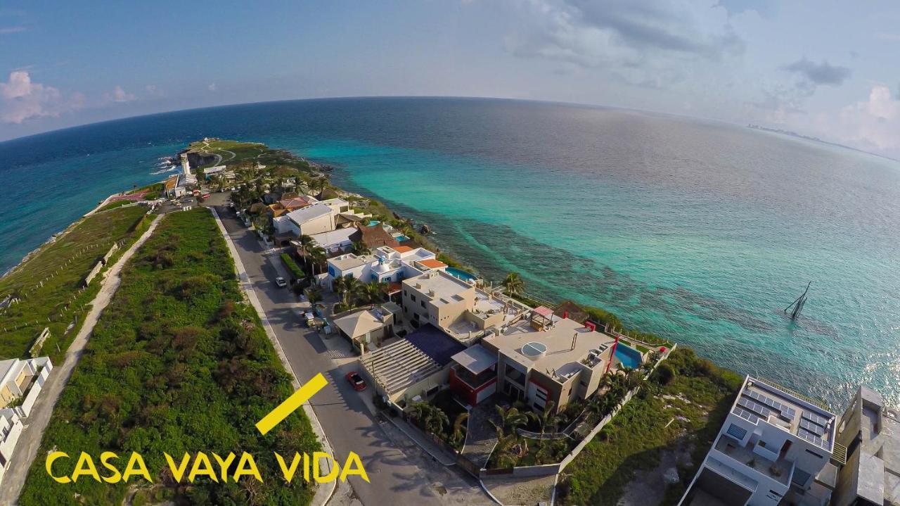 Villa Casa Vaya Vida: Deluxe Island Villa-views Sunrise @ Caribbean, Sunset @ Cancun/isla Bay *