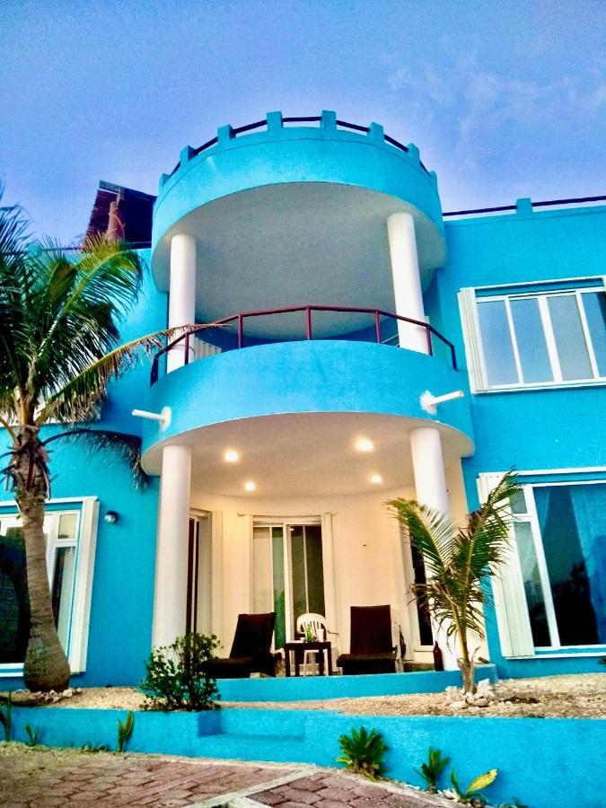 Casa de férias Casa Cielo 2 Bedroom Oceanfront Ilha das Mulheres