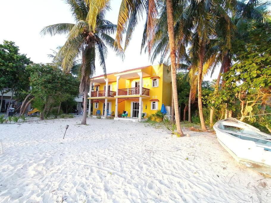 Marysol Great Views Beachfront Next To Nomads D3 Isla Mujeres