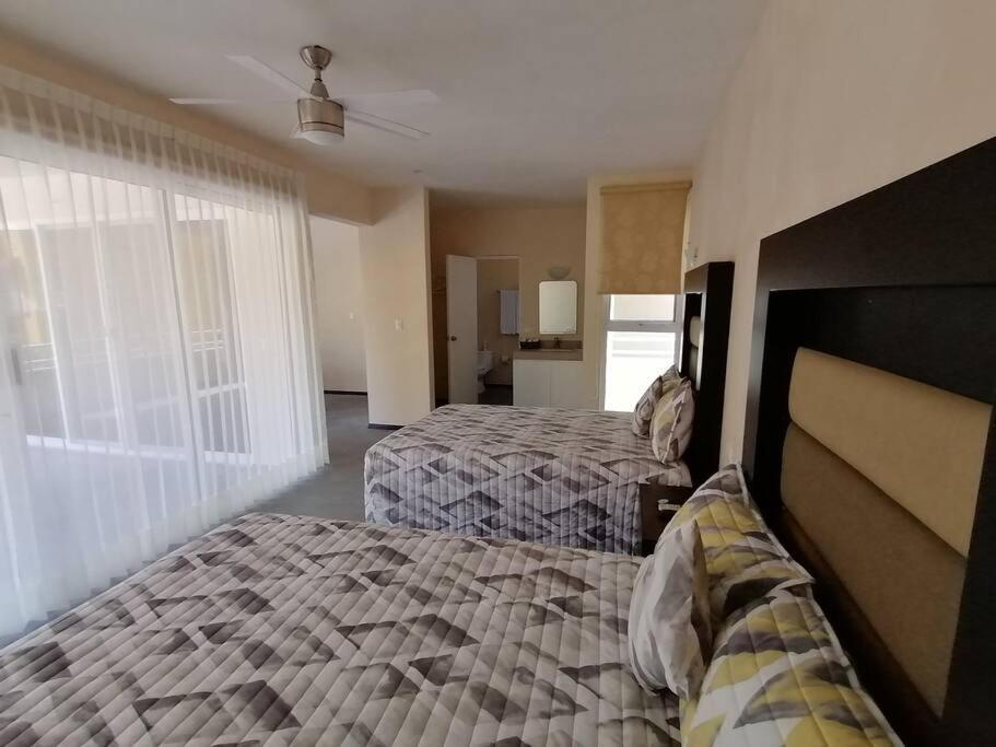 Marysol Great Views Beachfront Next To Nomads D3 Apartment *