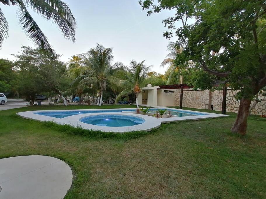 Marysol D8 Beachfront Next To Nomads