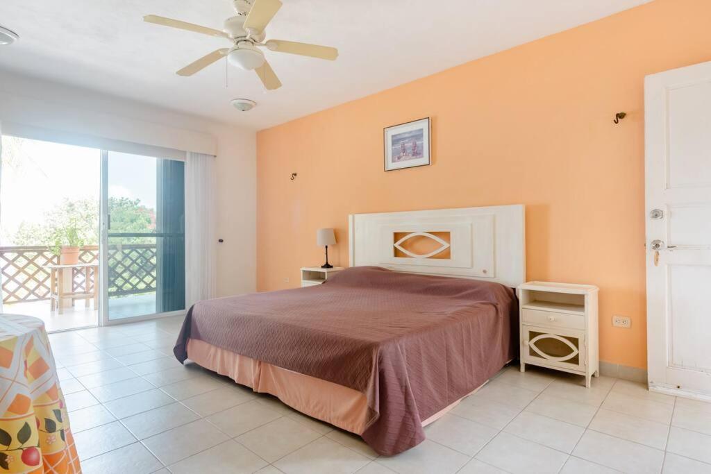 Apartment Marysol D8 Beachfront Next To Nomads