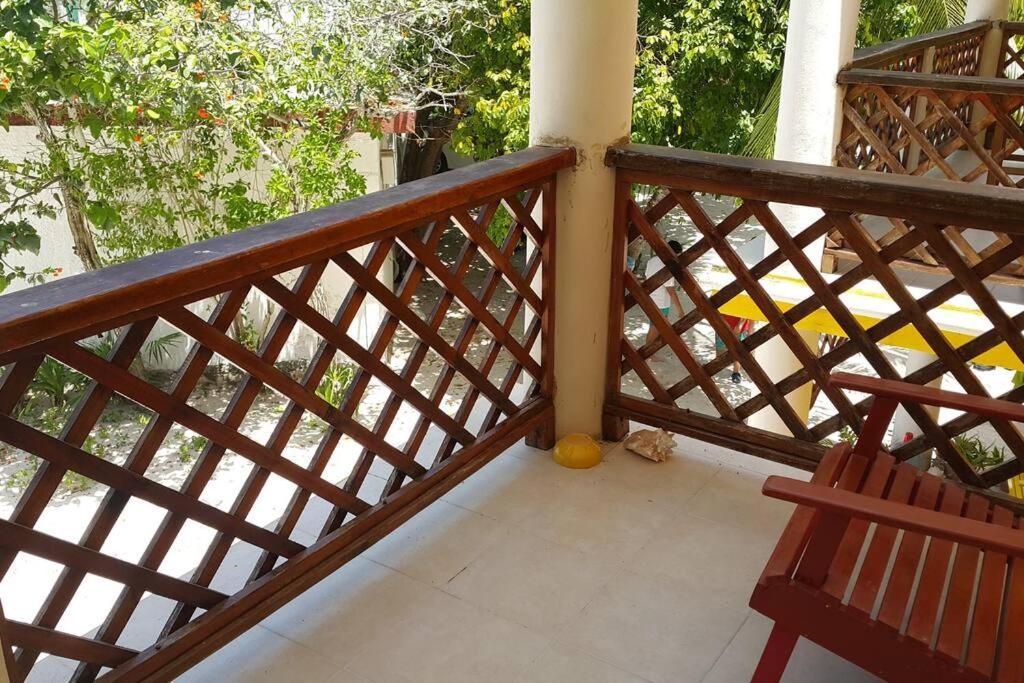 Marysol D8 Beachfront Next To Nomads Isla Mujeres