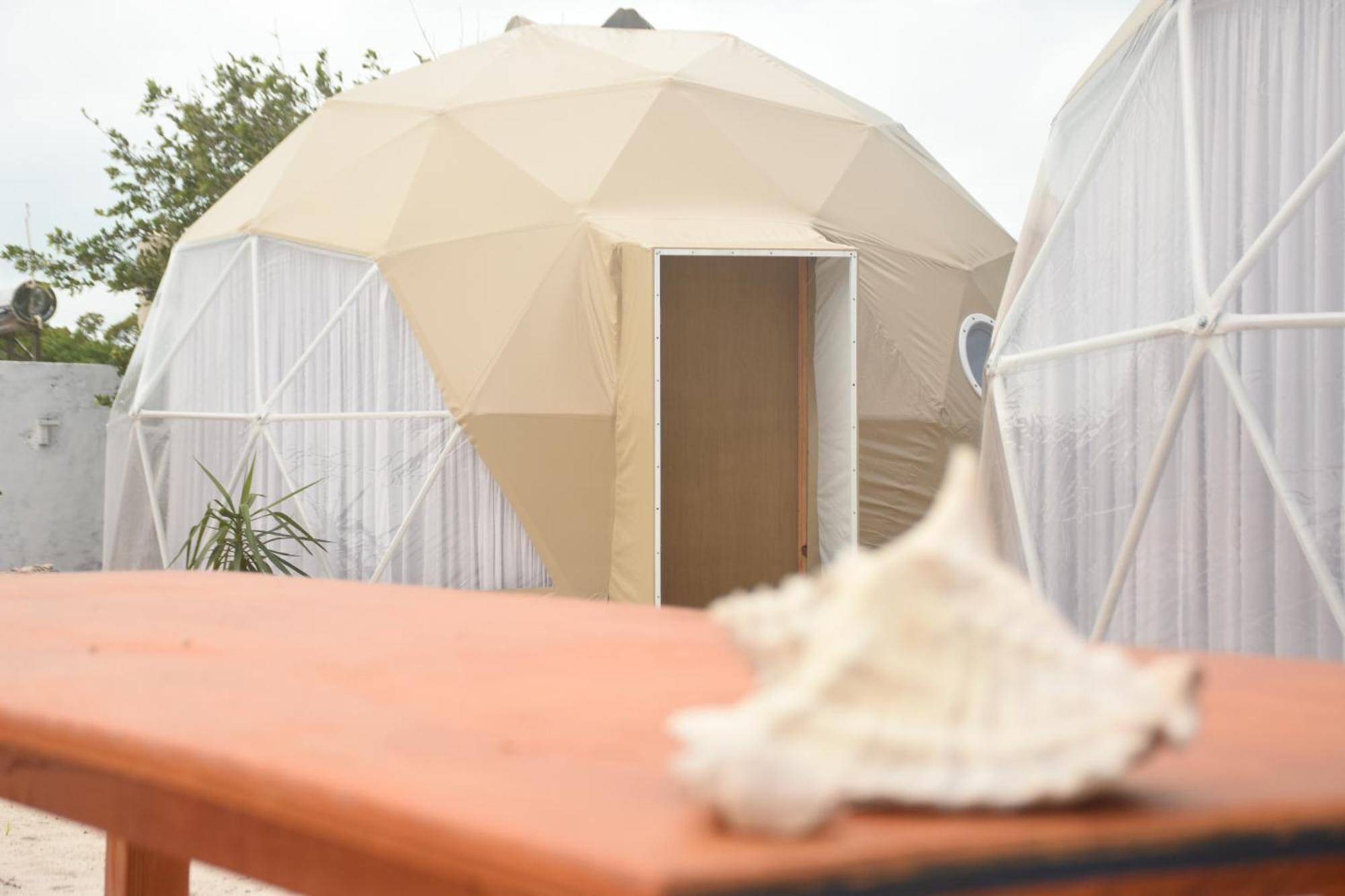 Hidden Island Glamping