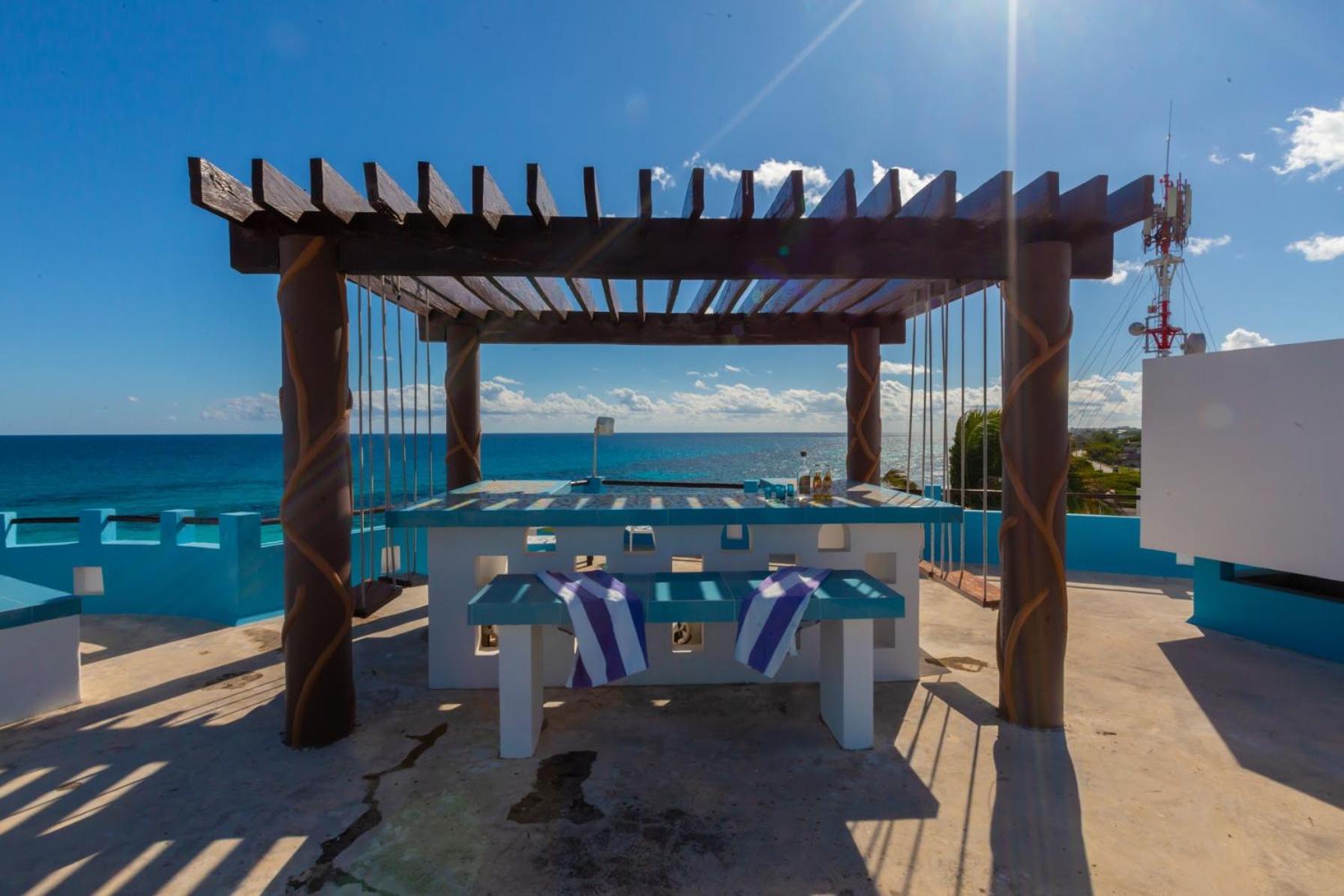 Casa Cielo 1 With Tropical Garden Patio Apartment