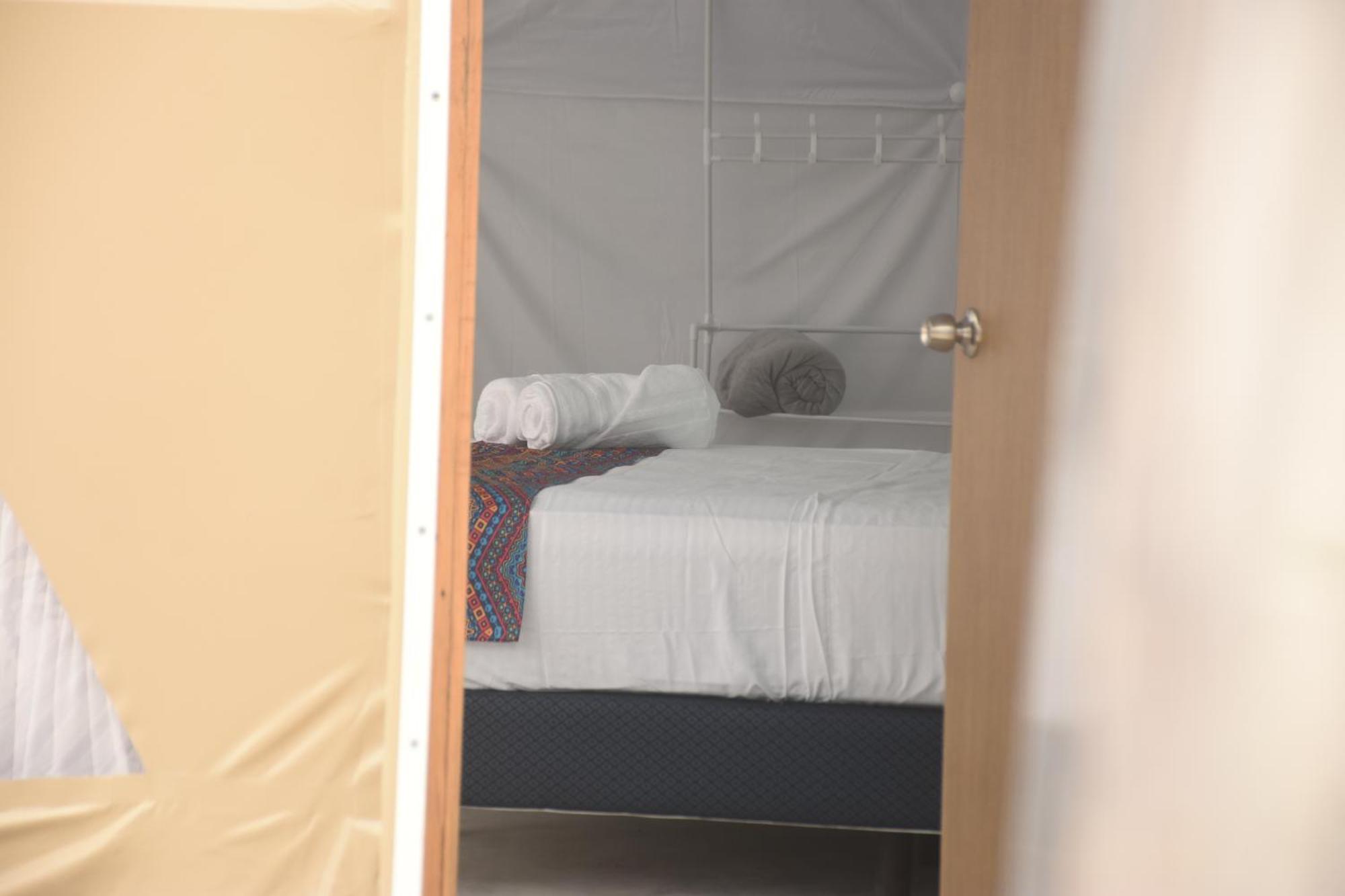 Acampamento Hidden Island Glamping
