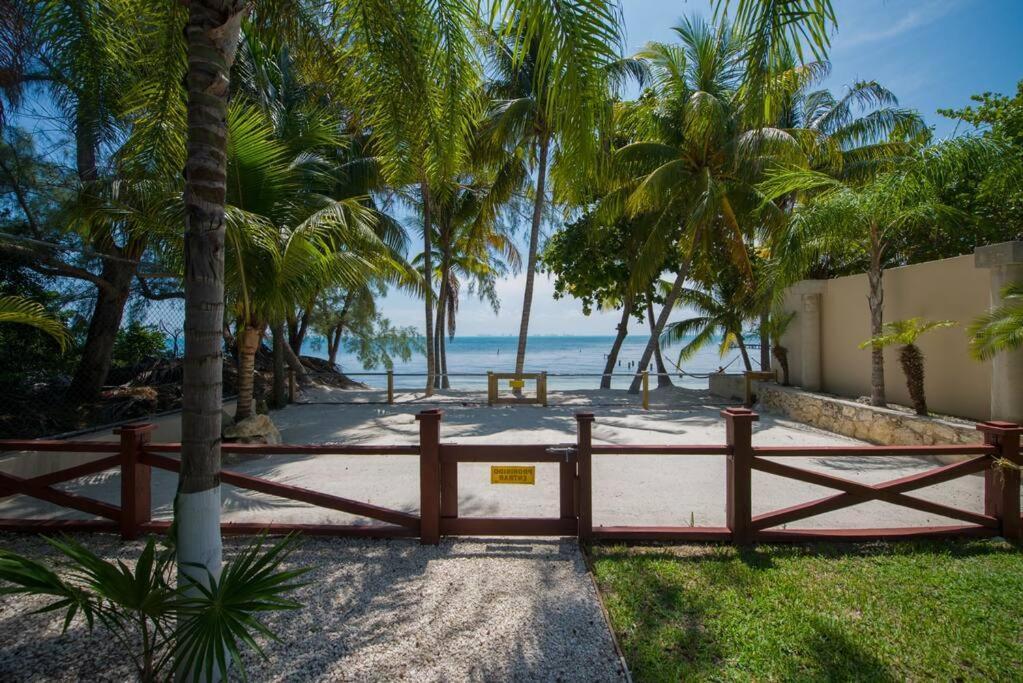 Villa Cheerful Front 3 Bedrooms Houselongo