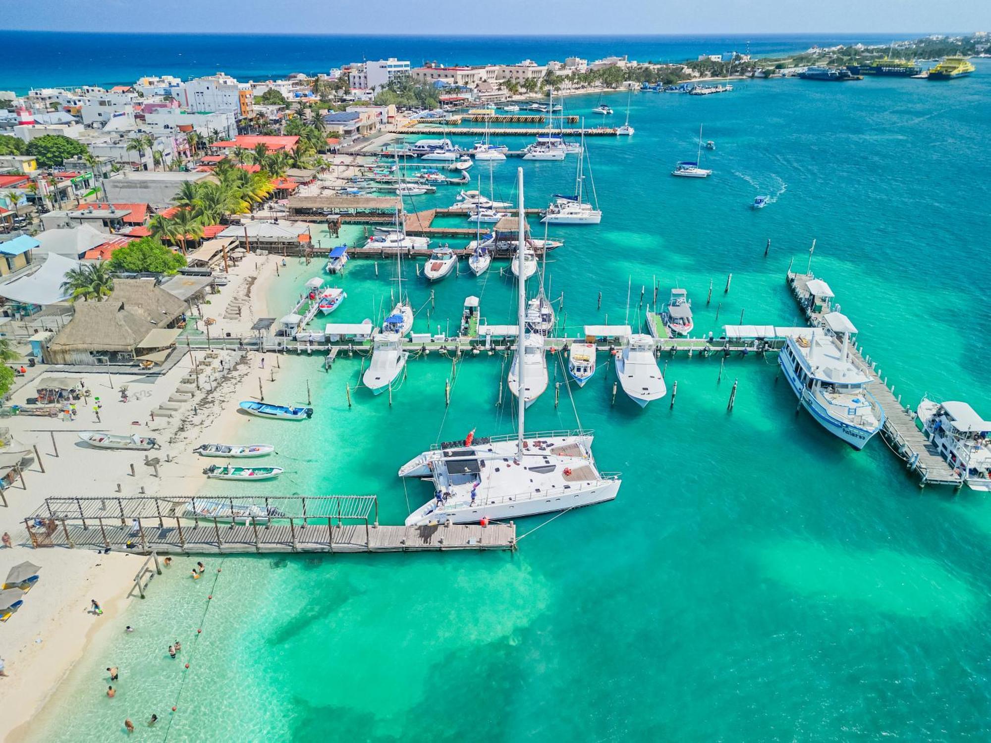 Botel An Island Of Your Own - Your Private Sailboat, The Elegance *