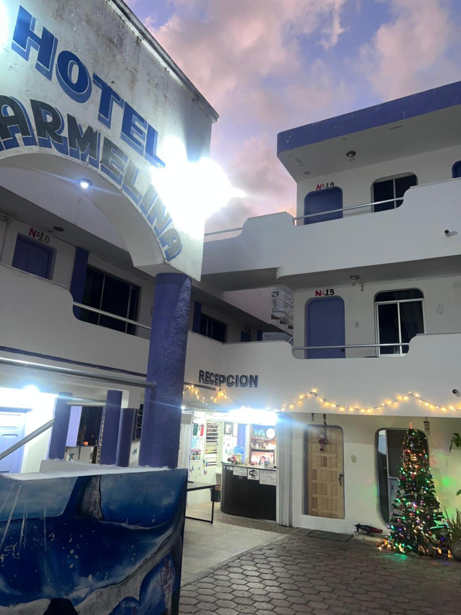 Aparthotel Carmelina *