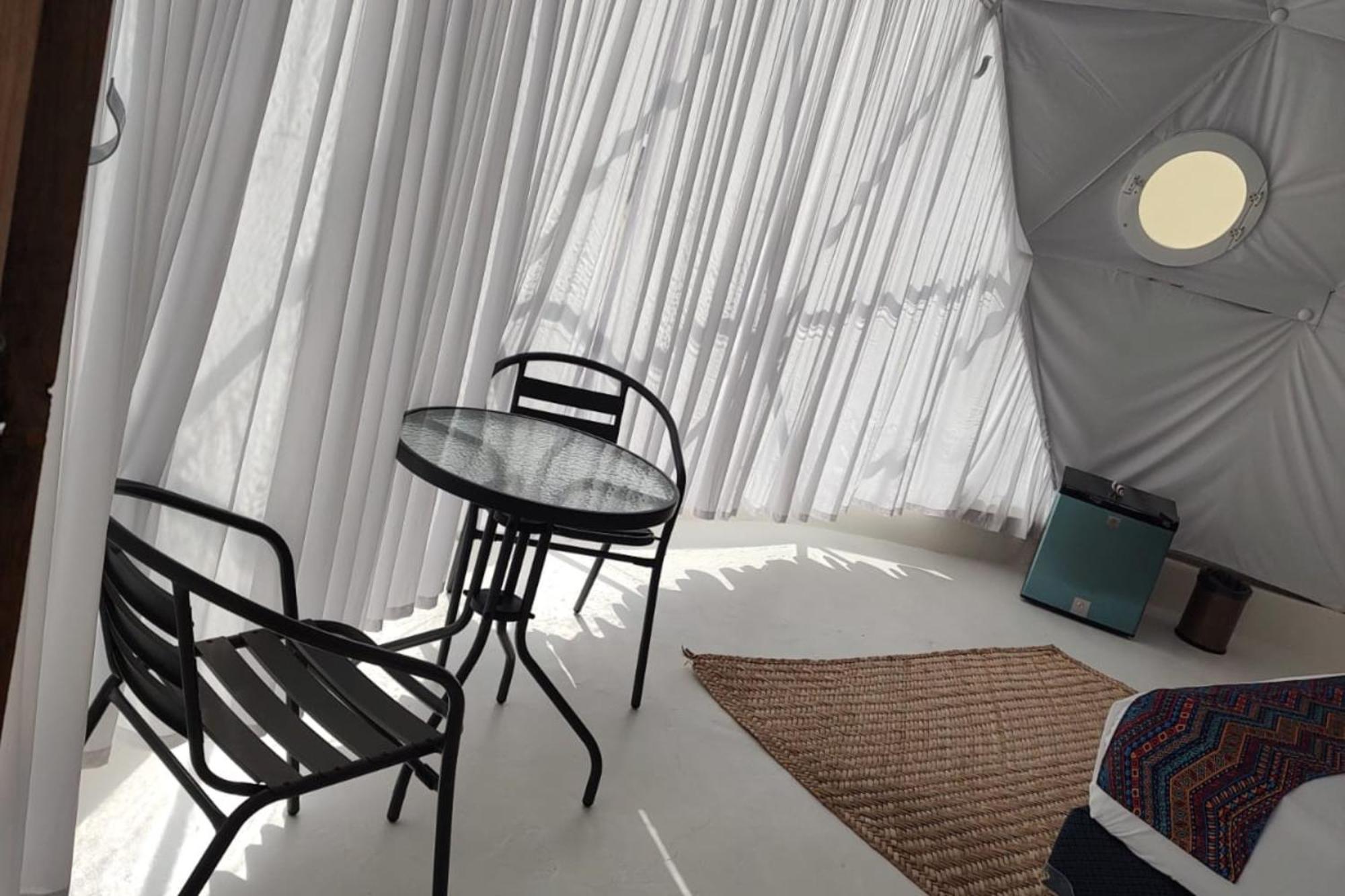 Hidden Island Glamping *