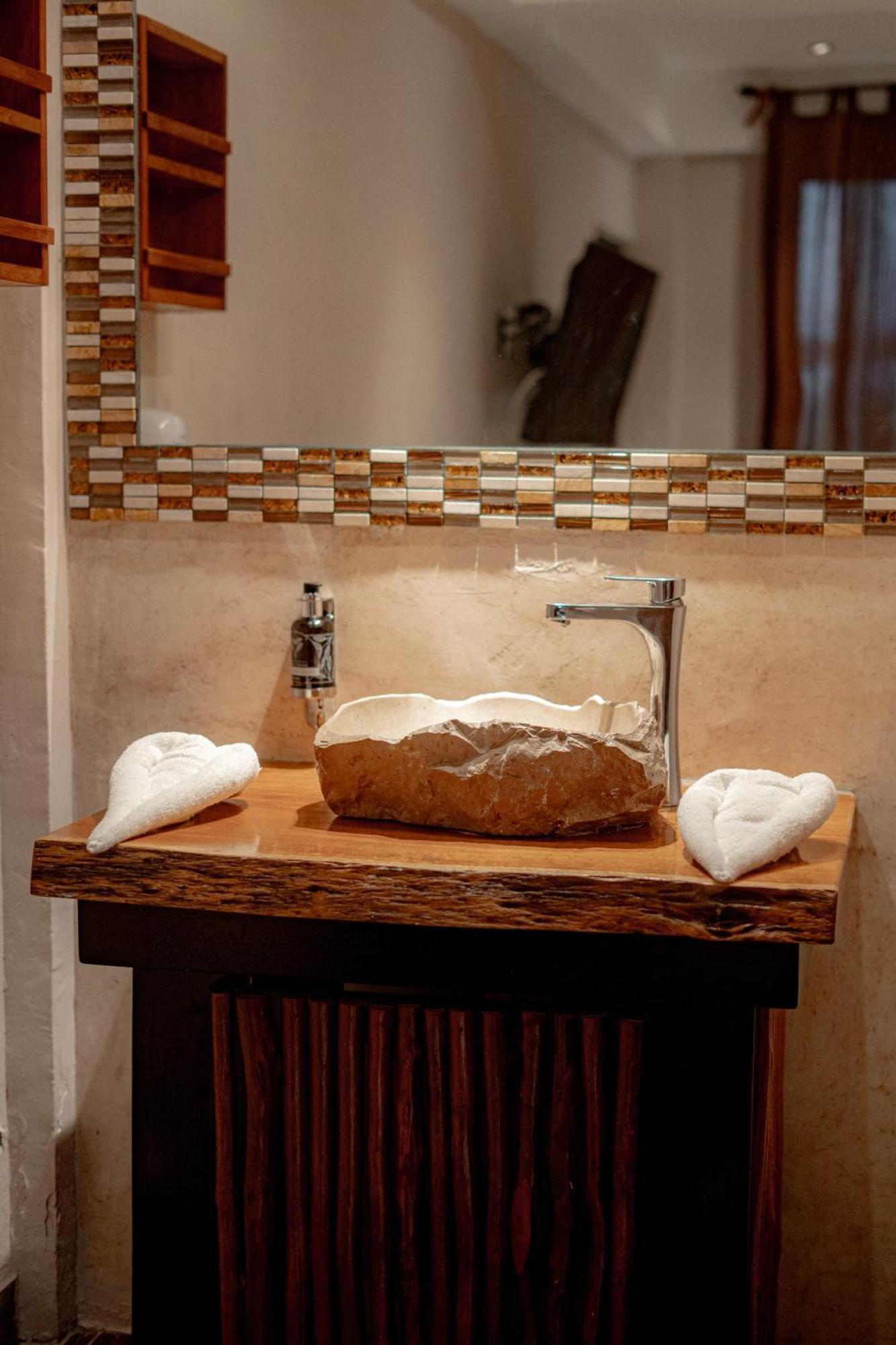 Bahia Tolok Apartahotel