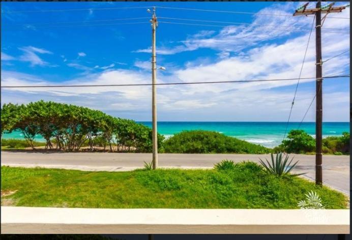 Casa Ocean Front Holiday home *