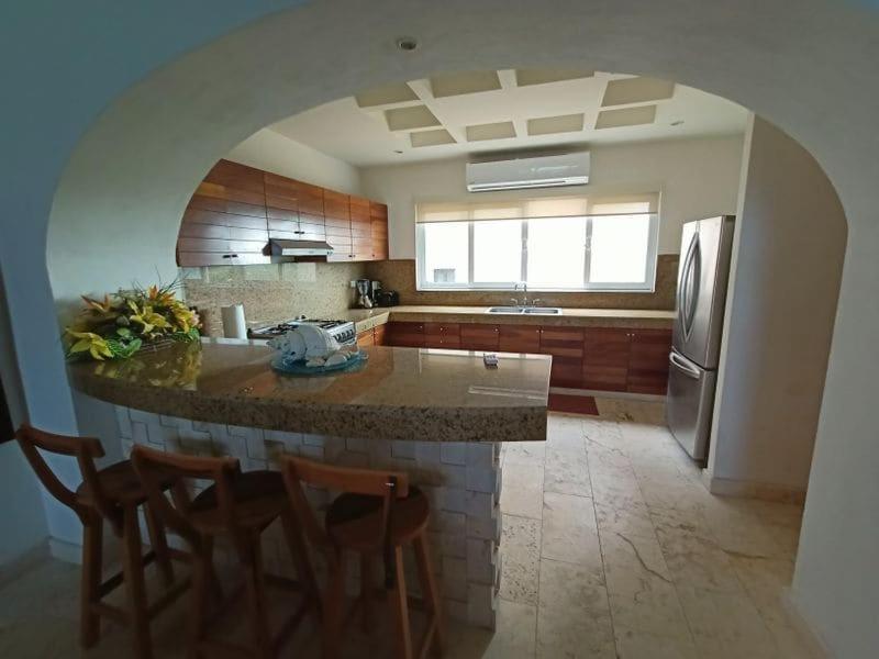 Apartment Sea-front Villa, Isla Mujeres! Stunning Sea Views!