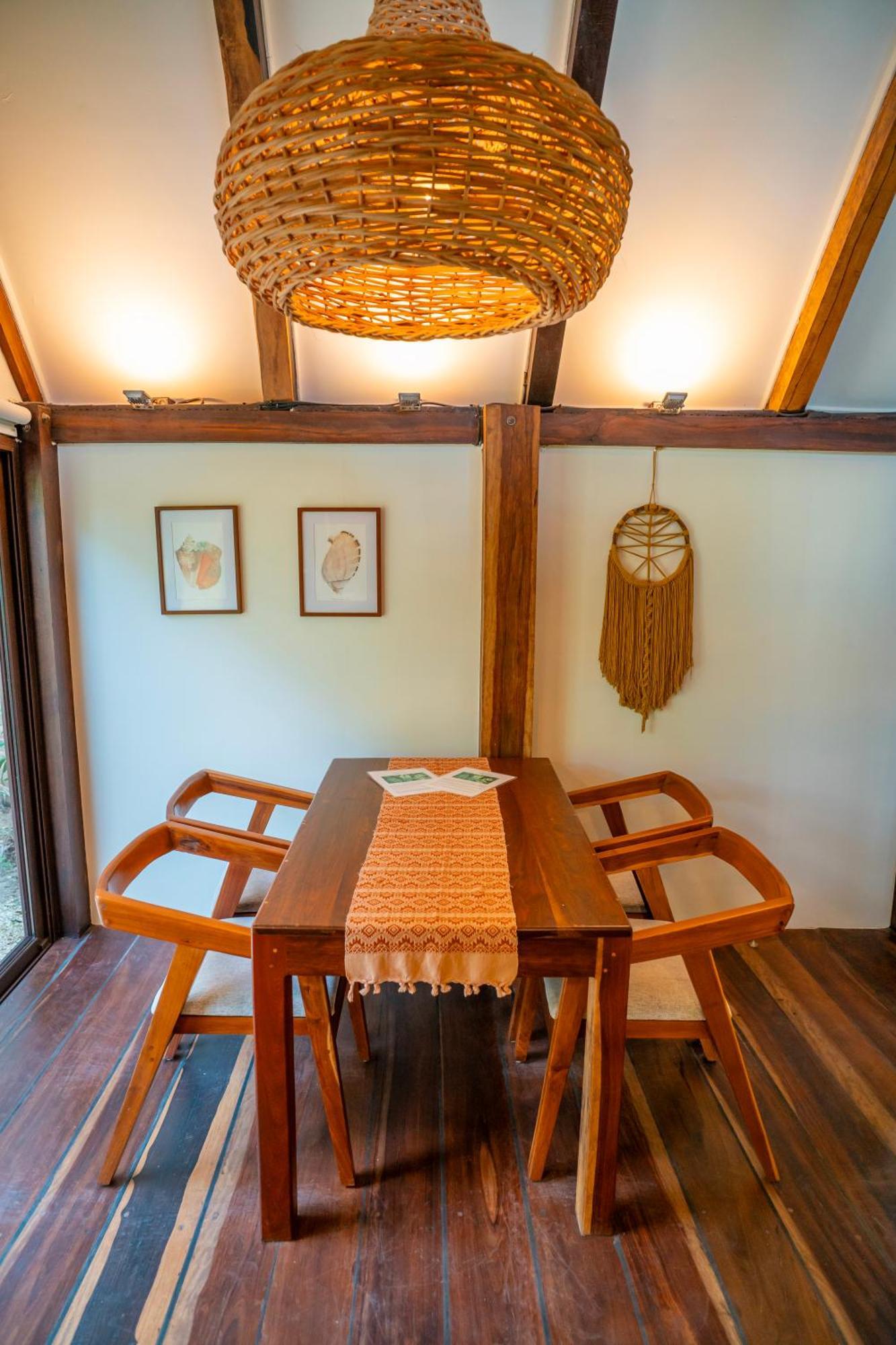 Holiday home Chechen, Wooden In Tropical Garden