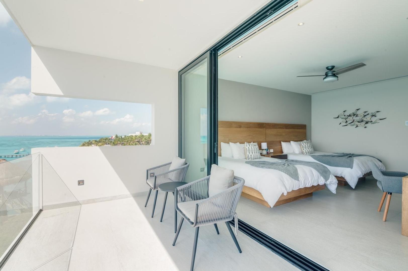 Luxury Oceanfront In Holiday home *