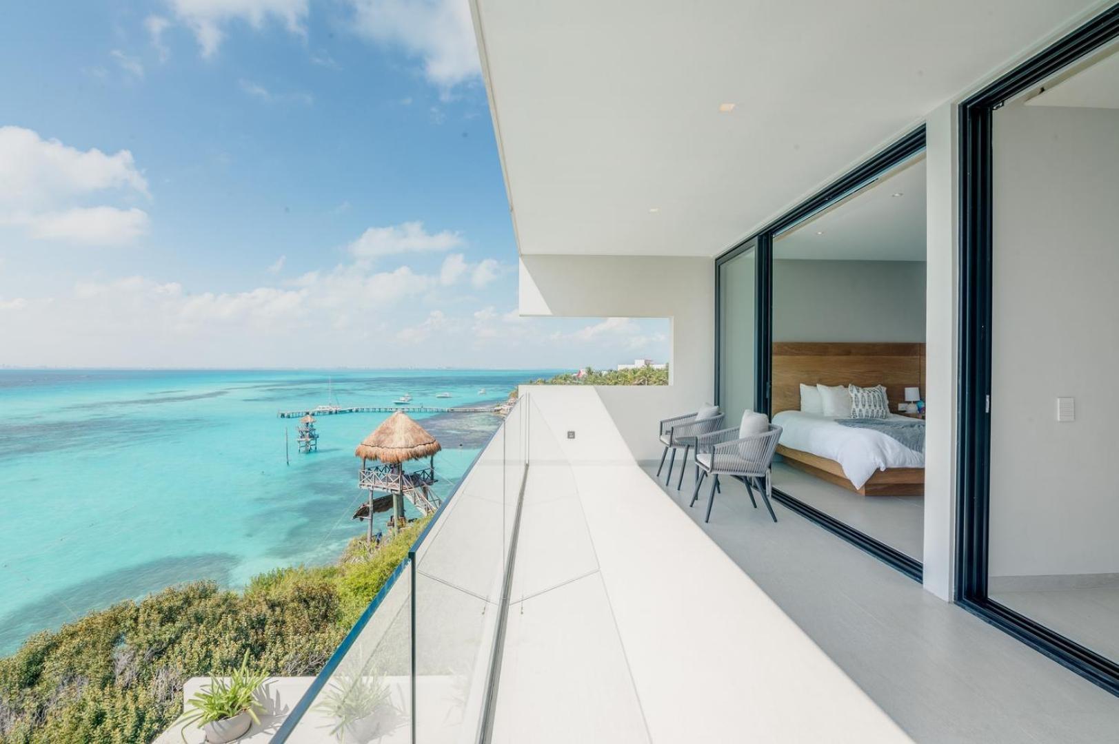 Luxury Oceanfront In *