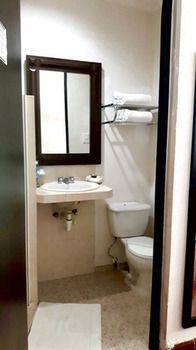 Hotel Berny Ilha das Mulheres