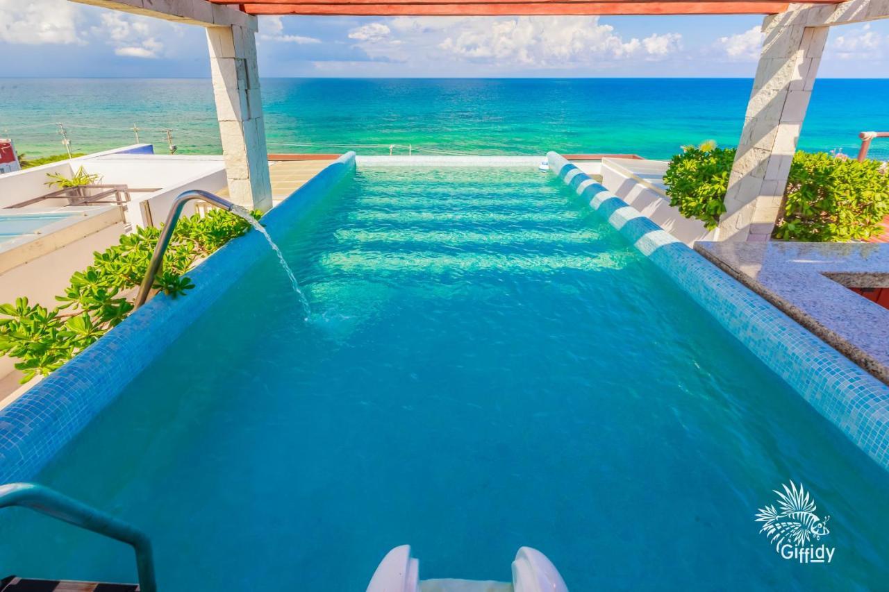 Deep Blue - 102 Holiday home *