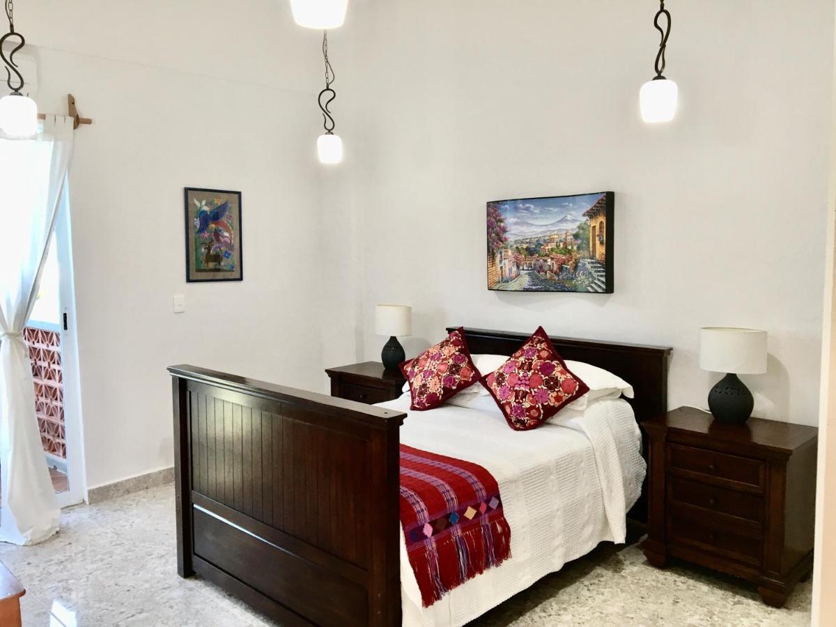 Casa Paloma Blanca Hostel