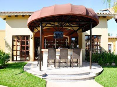 Hotel Luxury Getaway Ocean View
