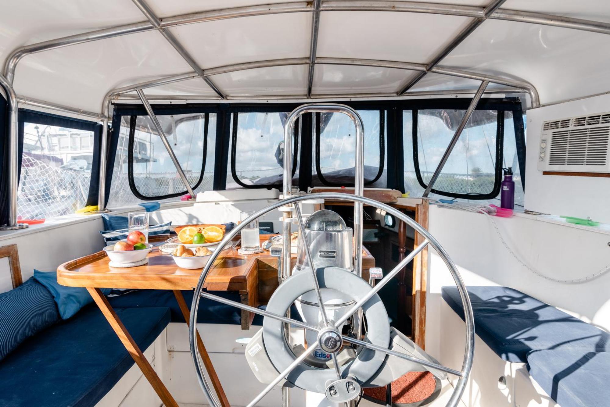 Botel An Island Of Your Own On The Island - The Gemini Isla Mujeres