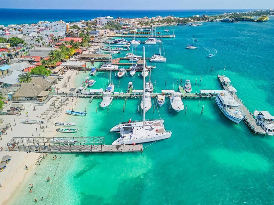 An Island Of Your Own On The Island - The Gemini Botel Isla Mujeres