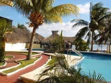 Celuisma Imperial Laguna Hotel