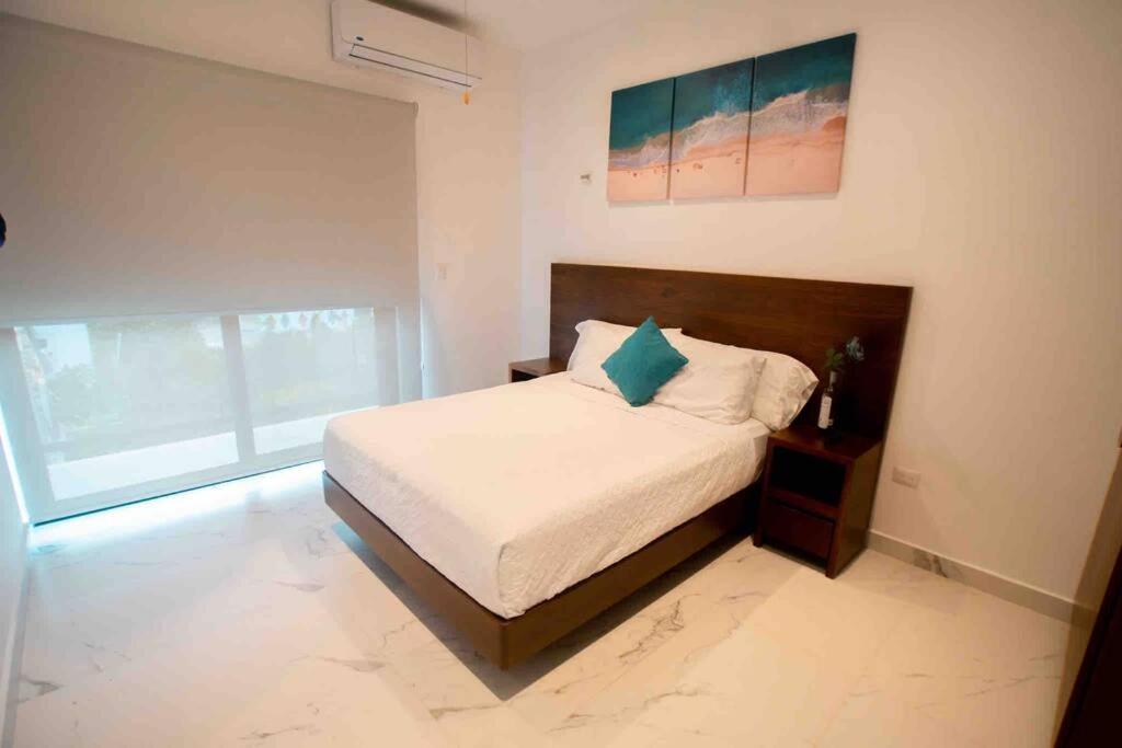 Casa Moderna De 4 Pisos Con Rooftop Vista Al Mar Casa de férias Ilha das Mulheres